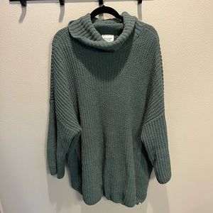 Abercrombie & Fitch Sweater